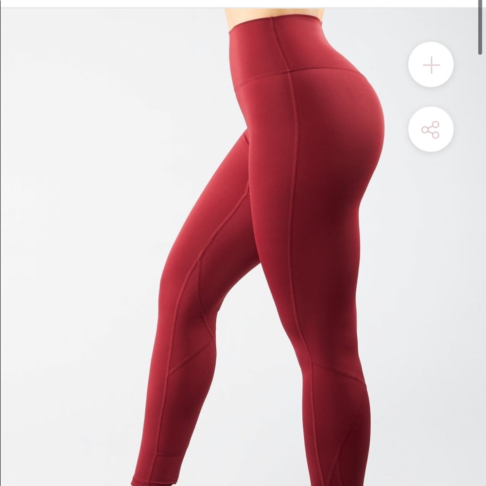 Step up leggings - guns.  Roses